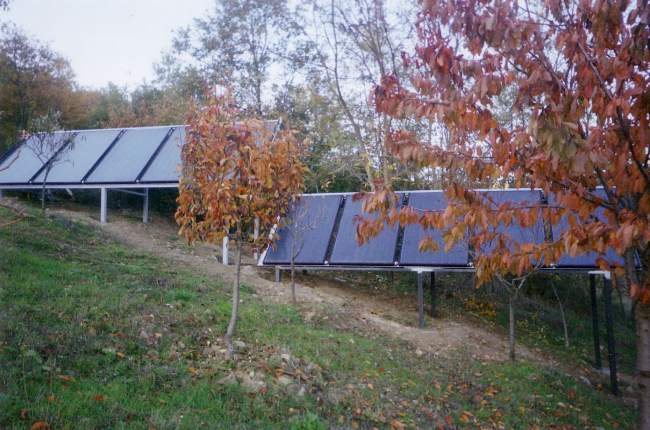 Impianto solare uso privato per acqua calda, riscaldamento e piscina